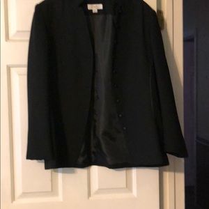 Women’s dress jacket or blazer short